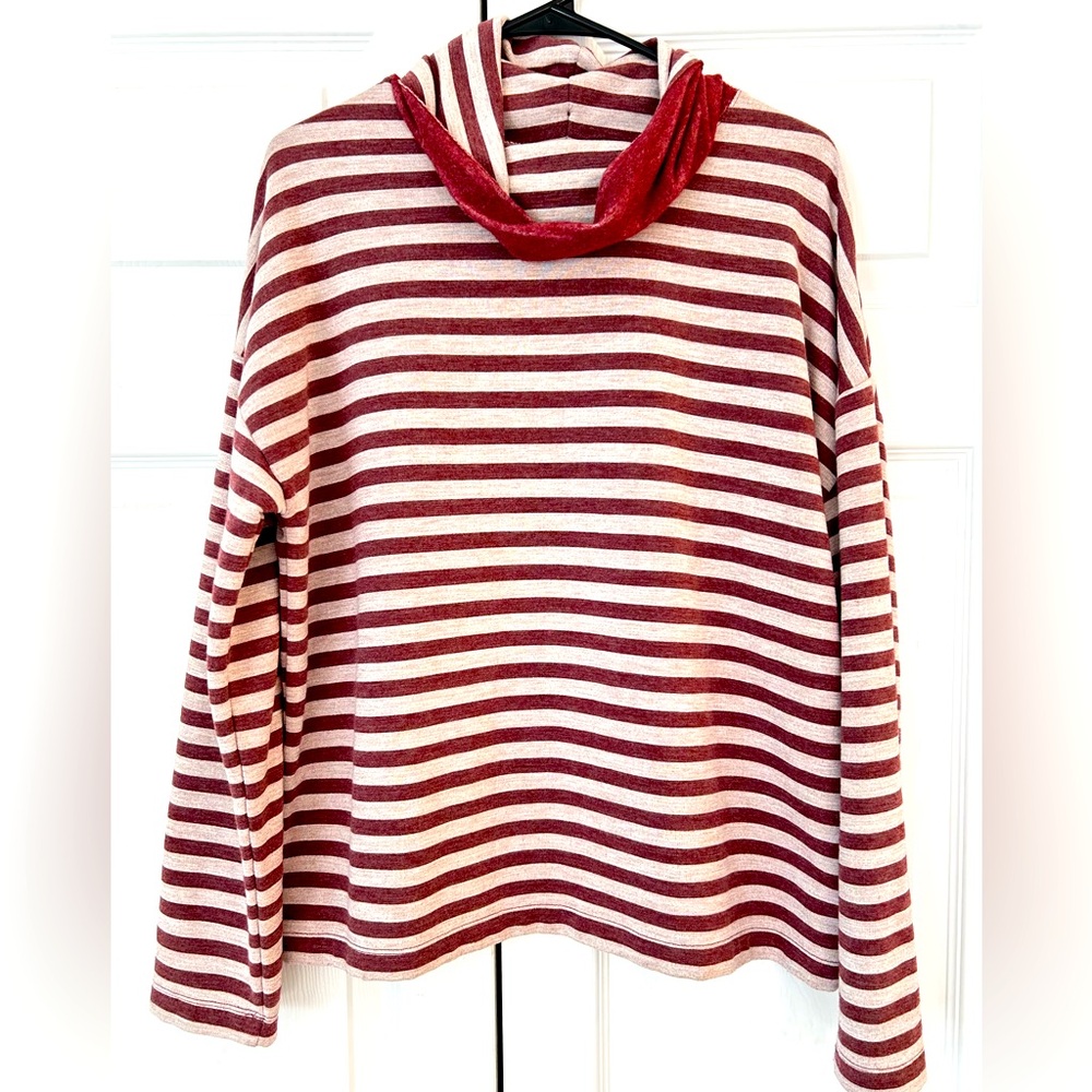 J. Crew Women’s Burgundy/White Striped Cowl Neck Pullover Sweater Shirt Size M